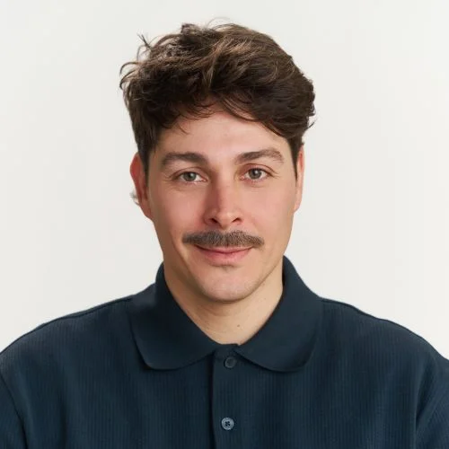 Photo of Julian Giganto